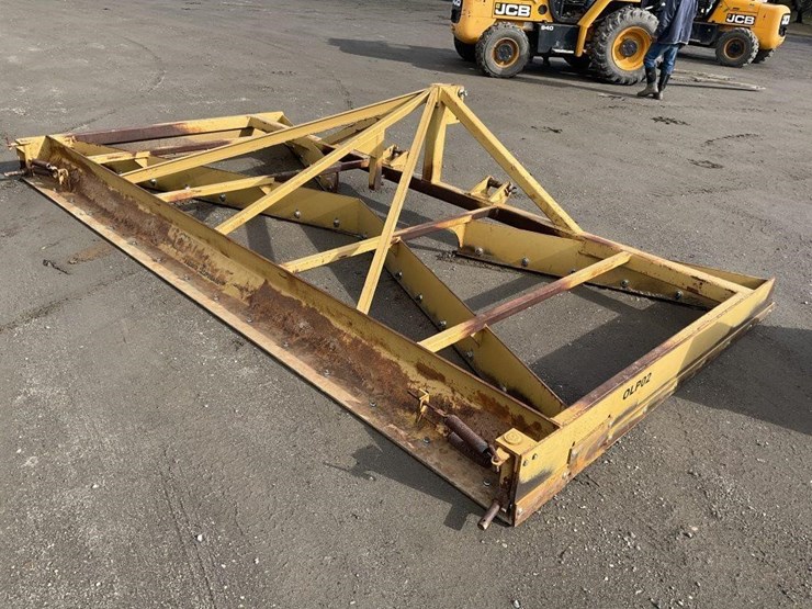 schmeiser-14.5'-3-pt-orchard-v-float-image-6