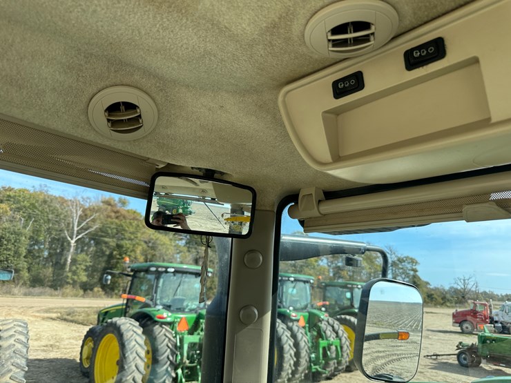 2016-john-deere-8320r-image-66