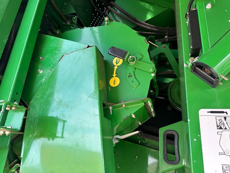 john-deere-s690-image-69