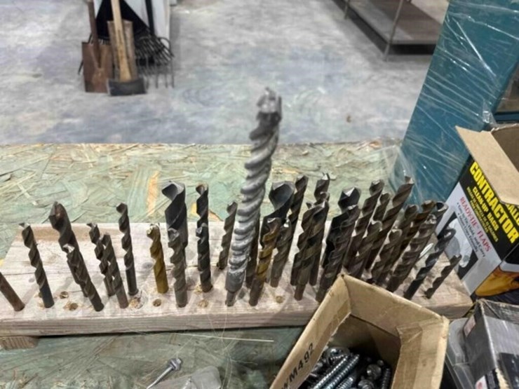 large-assortment--hardware,-screws,-drill-bits-image-2