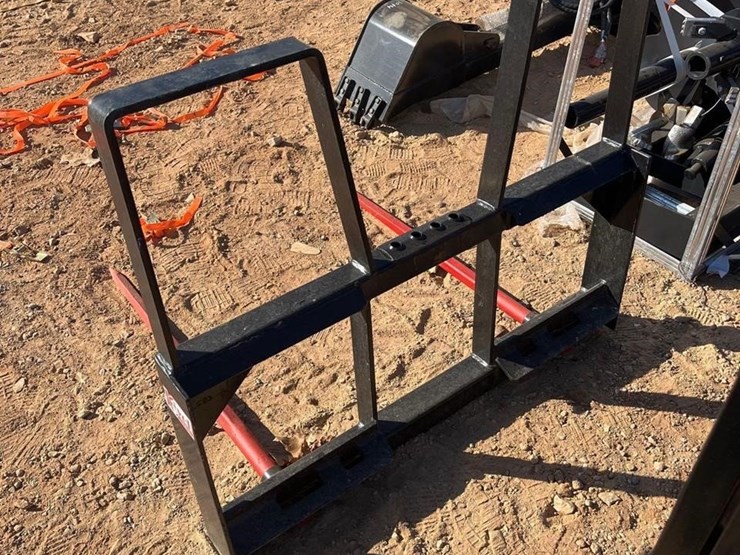 kivel-33in-skid-steer-bale-forks-image-2