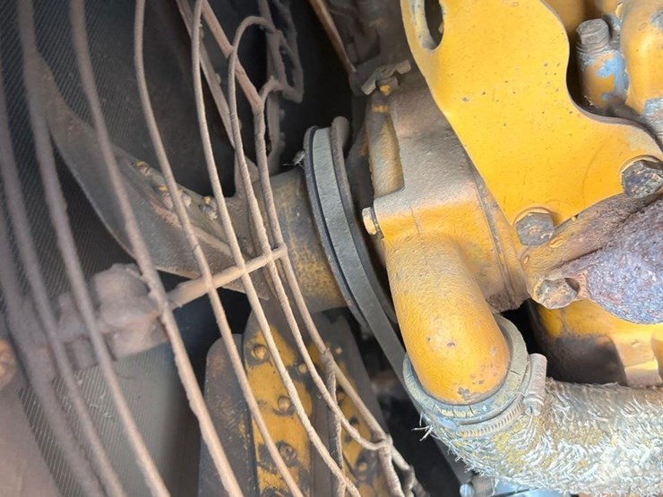 komatsu-d31s-16-image-19