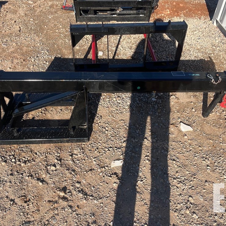 FUTURE 132IN FORKLIFT TELESCOPIC BOOM