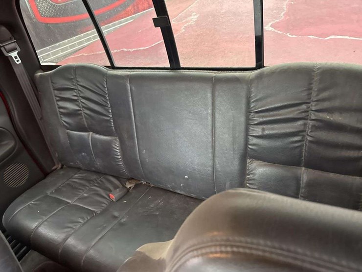 2000-dodge-ram-3500-image-14