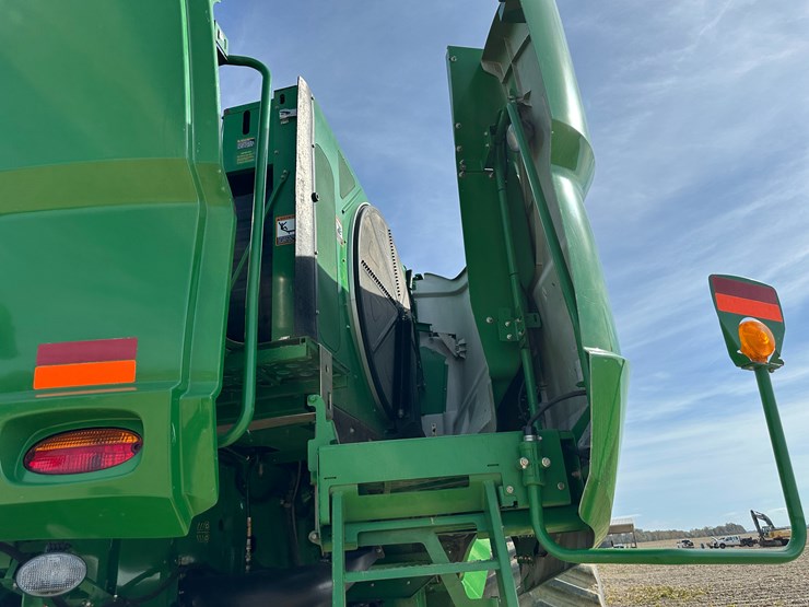 john-deere-s690-image-75