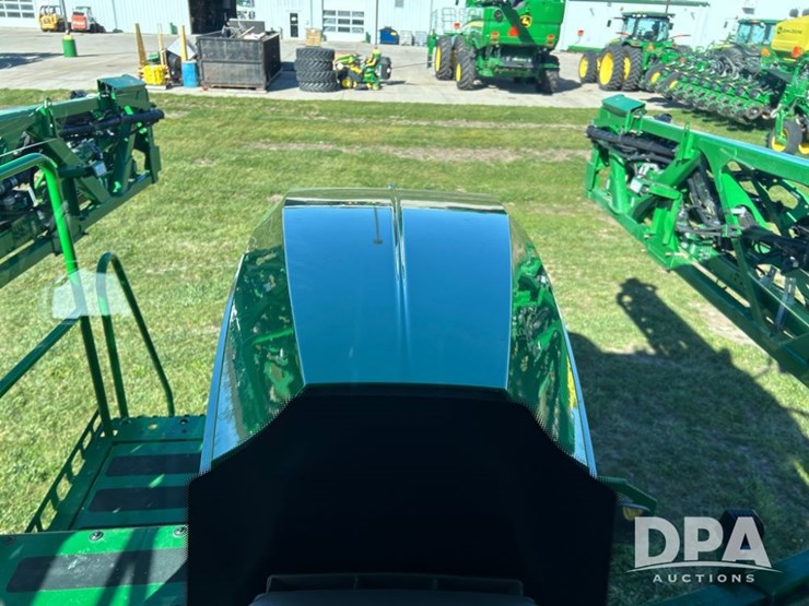 2022-john-deere-410r-image-68
