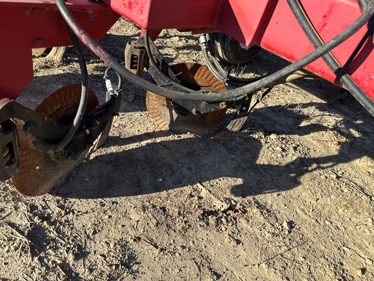 #33739-•-~20'-row-crop-cultivator-image-35