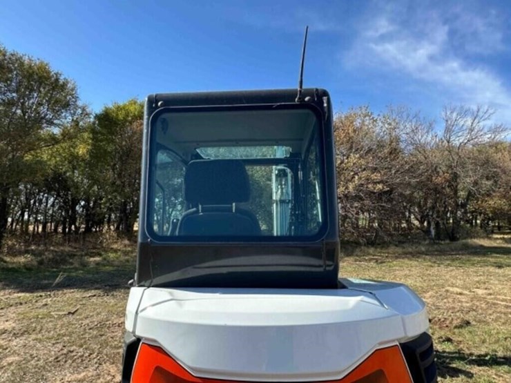 5802024-bobcat-e38-mini-excavator-image-23