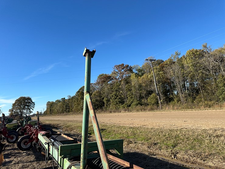 #33738-•-~22'-hooded-sprayer-image-13