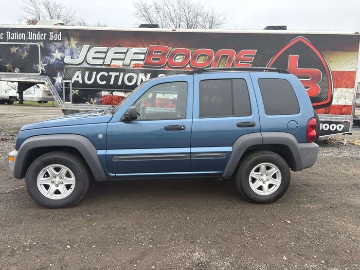 2004-jeep-liberty-image-2