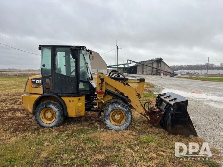 2005-caterpillar-904h-image-5