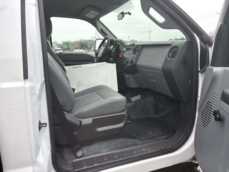 2012-ford-f450-image-15