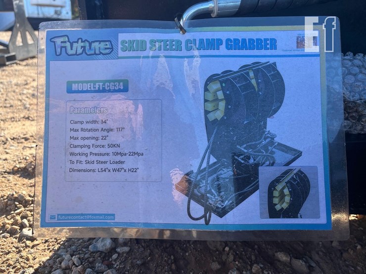 future-34in-hydraulic-skid-steer-clamp-grabber-image-5