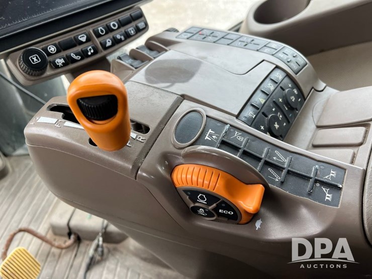 2017-john-deere-f4365-image-59