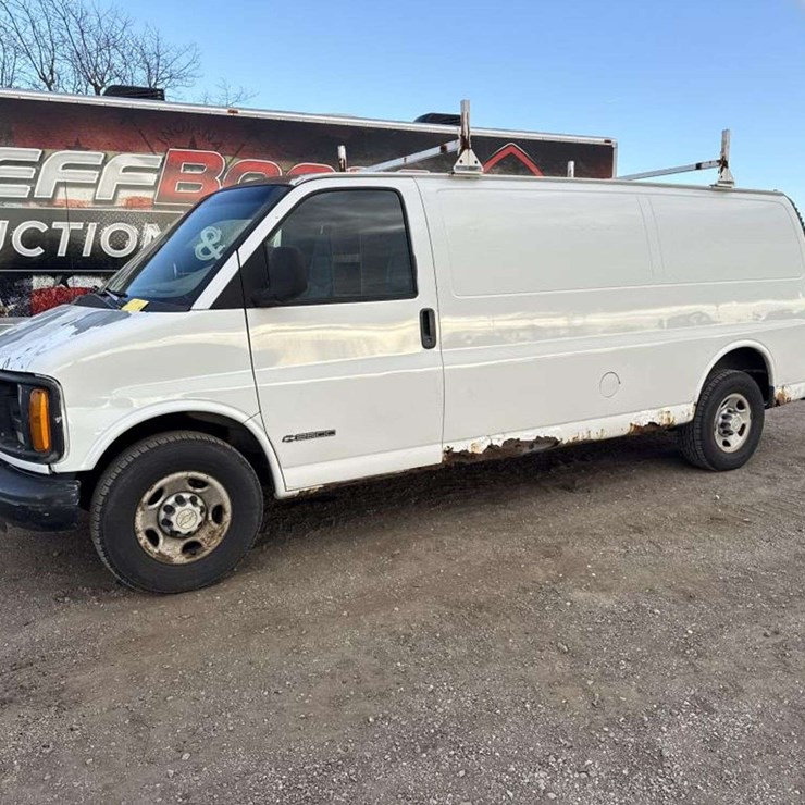 2001 CHEVROLET EXPRESS G2500