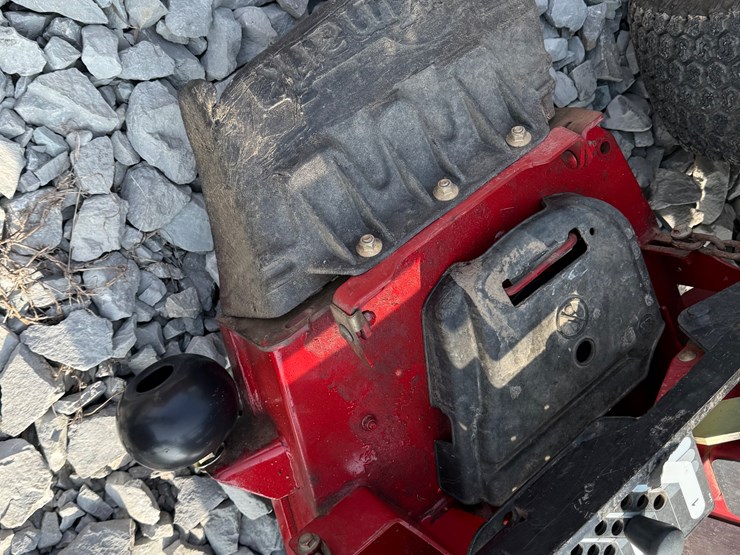 #14-•-ez-mark-e-series-radius-zero-turn-mower-400967531-inv#33281-image-10