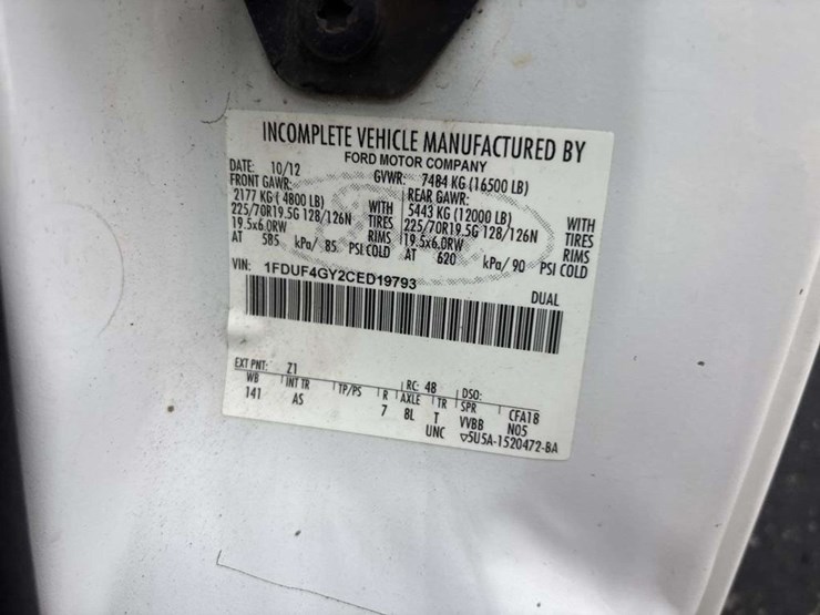 2012-ford-f450-image-32