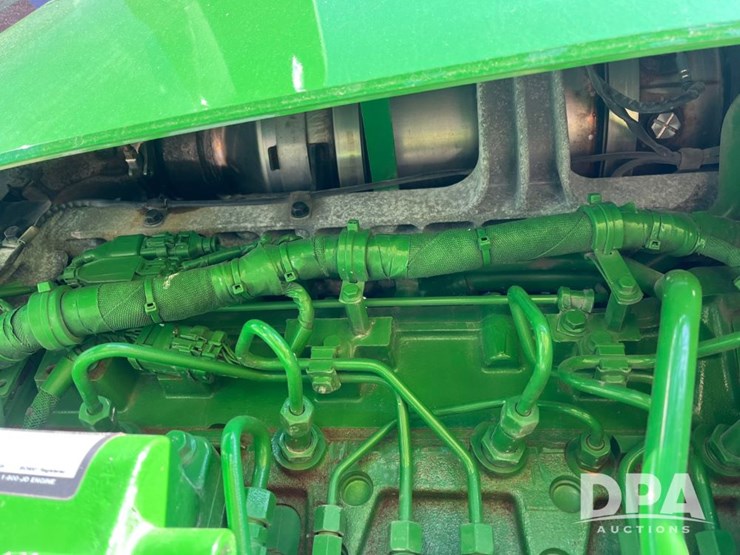 2021-john-deere-r4044-image-32