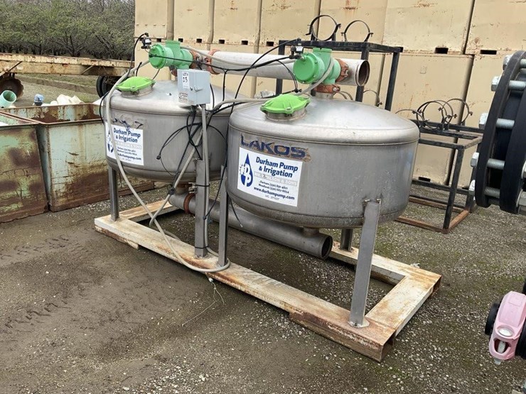 set-of-(2)-lakos-48"-s.s.-media-filter-pots-image-2