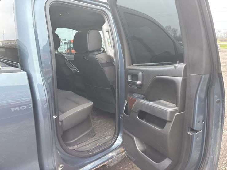 2014-gmc-sierra-1500-image-17