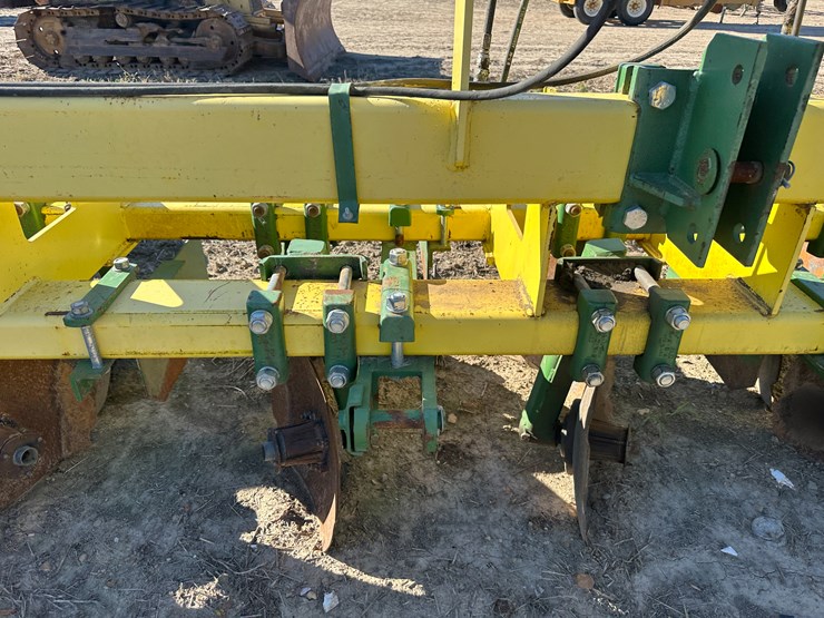 #33731-•-roll-a-cone-16-row-30"-hipper-image-24