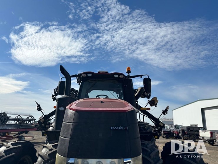 2018-case-ih-340-image-7
