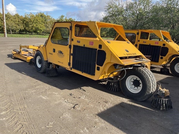 omc-3wmb-s.p.-monoboom-orchard-shaker-image-4