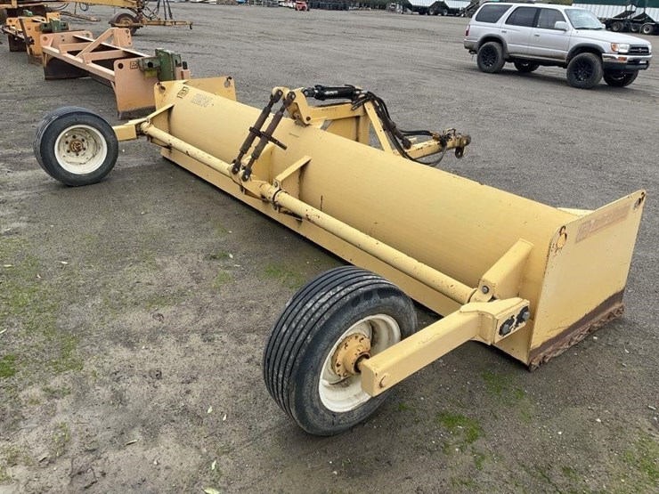 porters-14'-pull-box-scraper-image-6