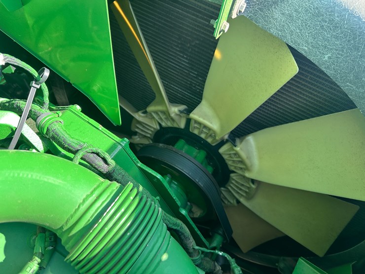 john-deere-s690-image-115