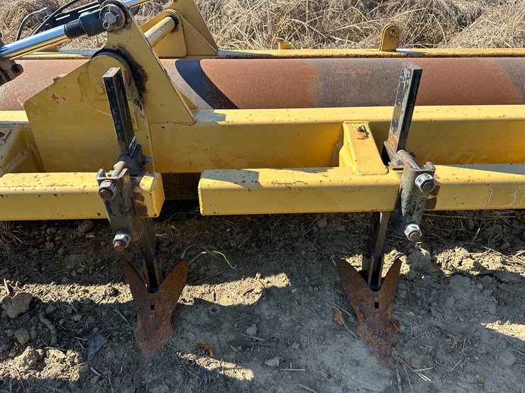 #33729-•-brandt-16-row-30"-hr40-hipper-roller-image-23