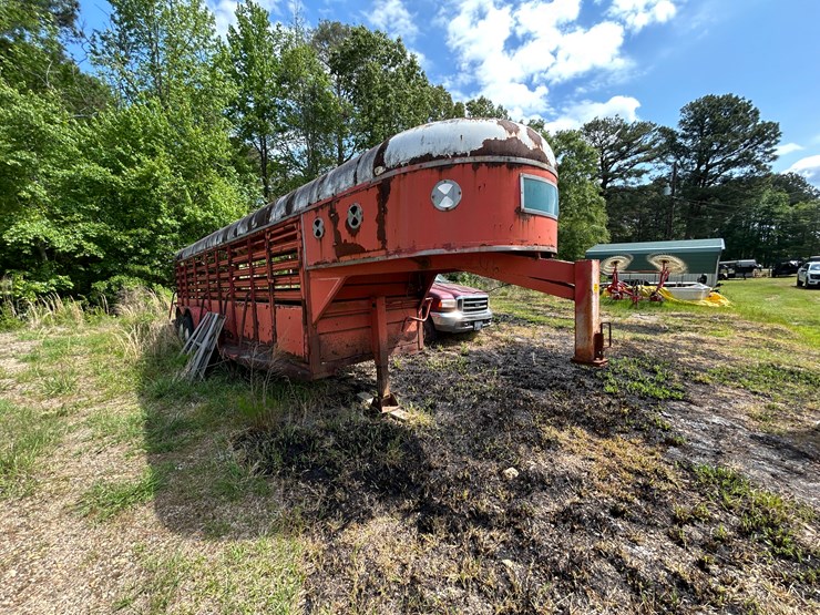 #9390-•-1974-hale-24'-t/a-stock-trailer-j7451924-image-2