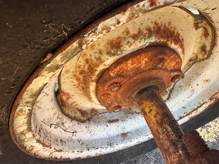 #33753-•-chisel-plow-image-9