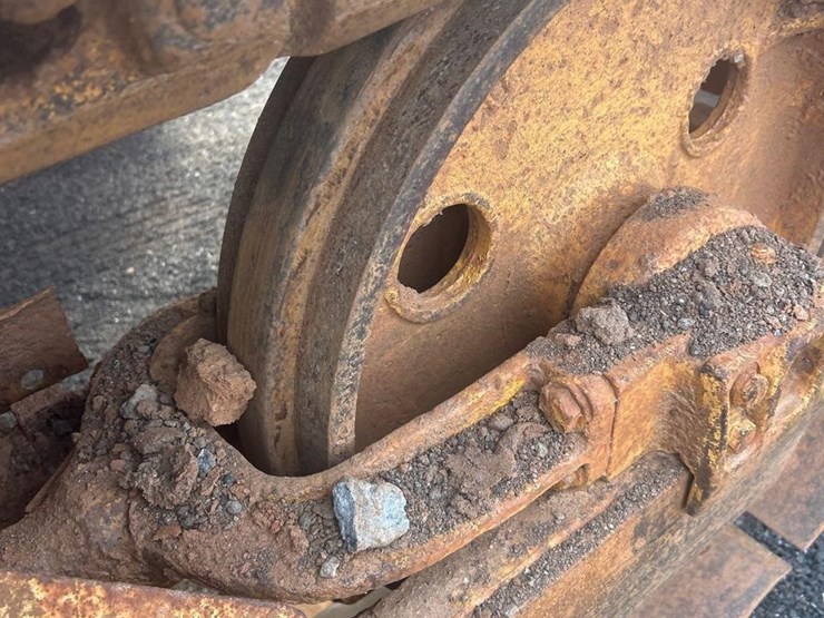 komatsu-d31s-16-image-45