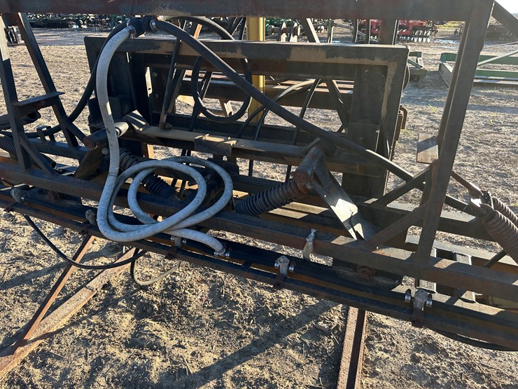 #33754-•-~25'-spray-boom-image-8