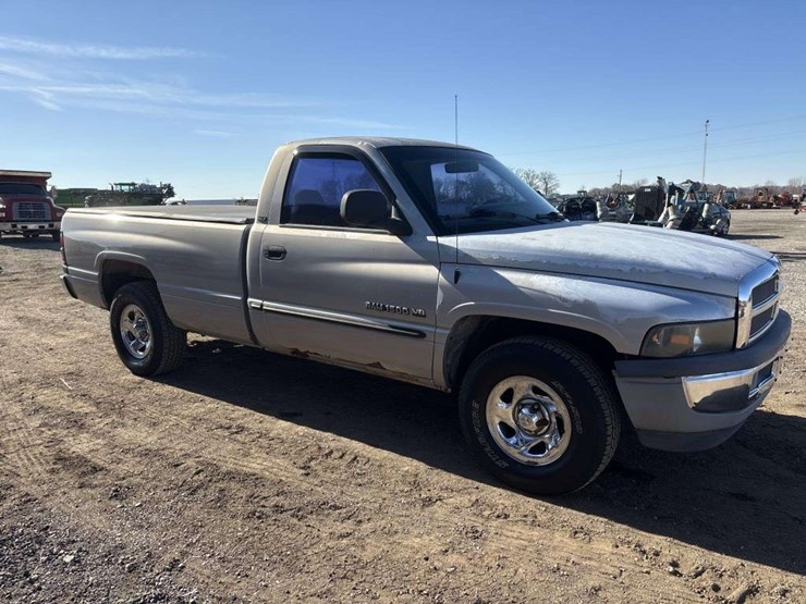 2000-dodge-ram-1500-image-6