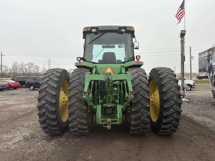 john-deere-8300-image-4