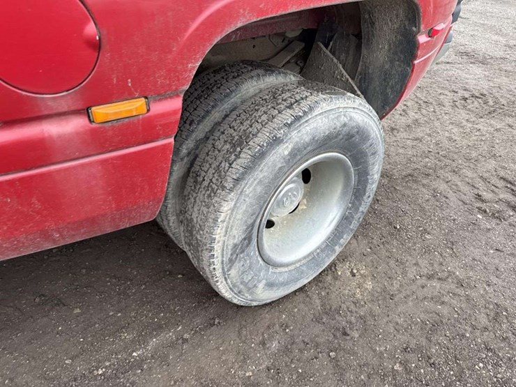 2000-dodge-ram-3500-image-9