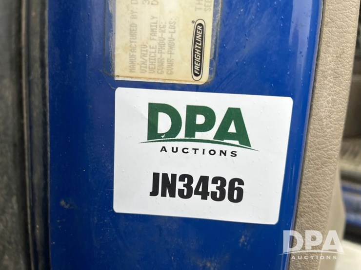 2013-freightliner-truck-(jn3436,-unit-4076)-image-68