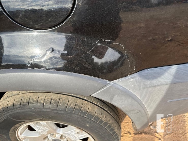 2005-ford-escape-xlt-image-16