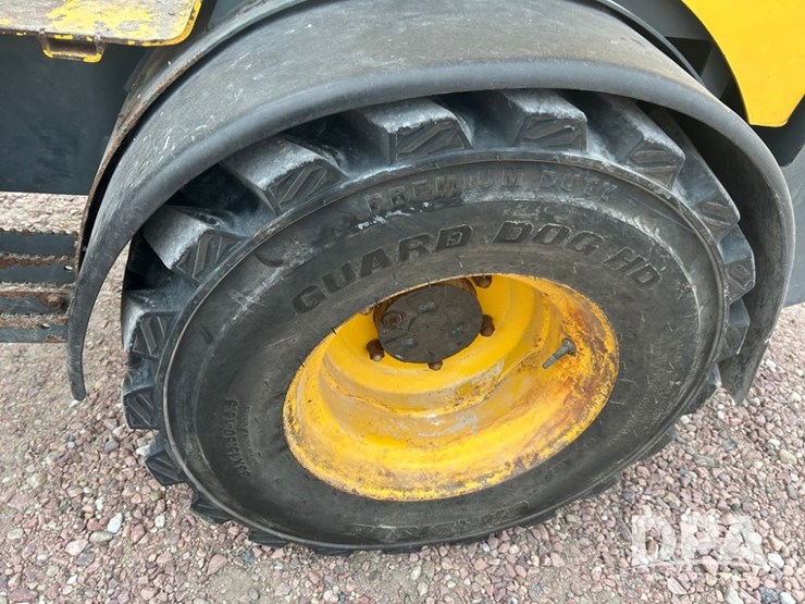 2013-gehl-540-image-16