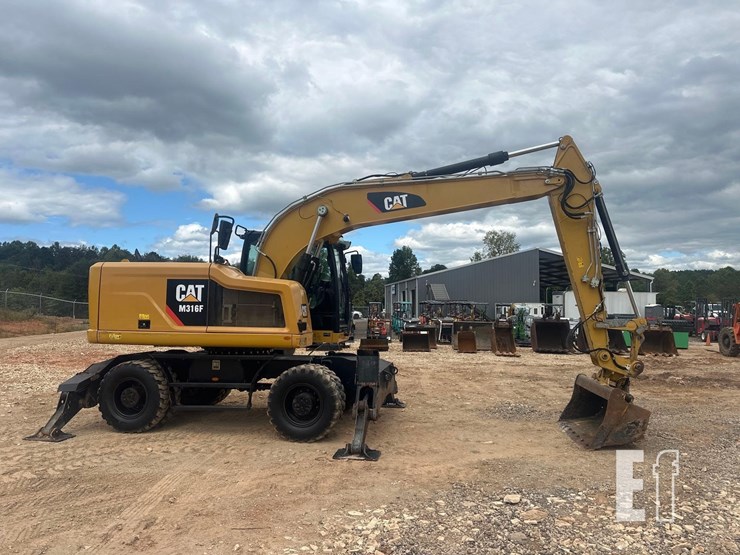 2017-caterpillar-m316f-image-3