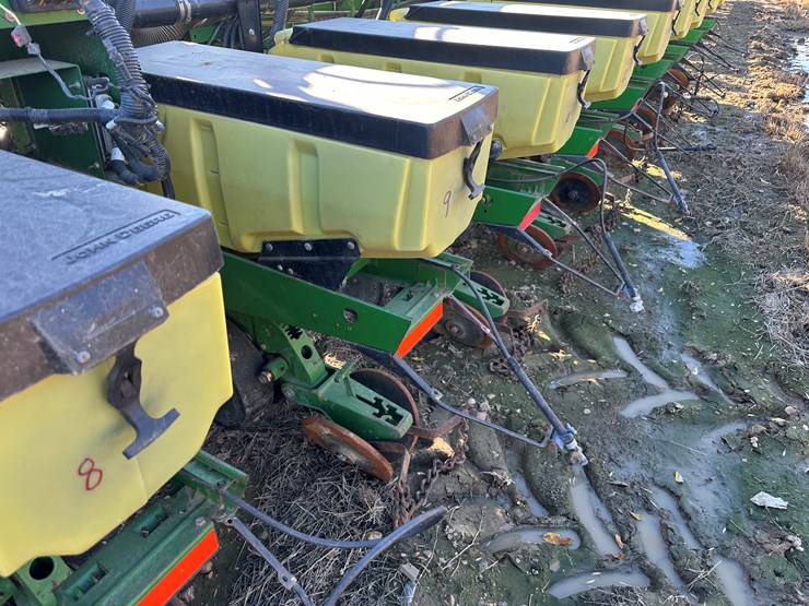 john-deere-1720-image-20