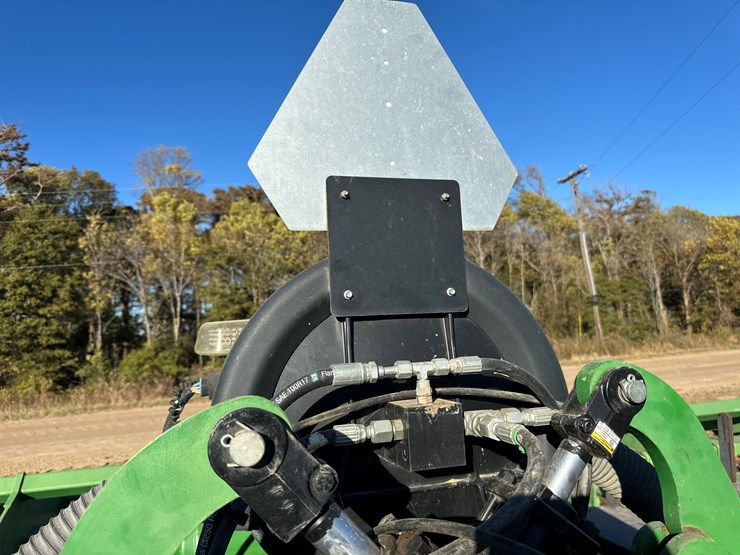 john-deere-1720-image-51