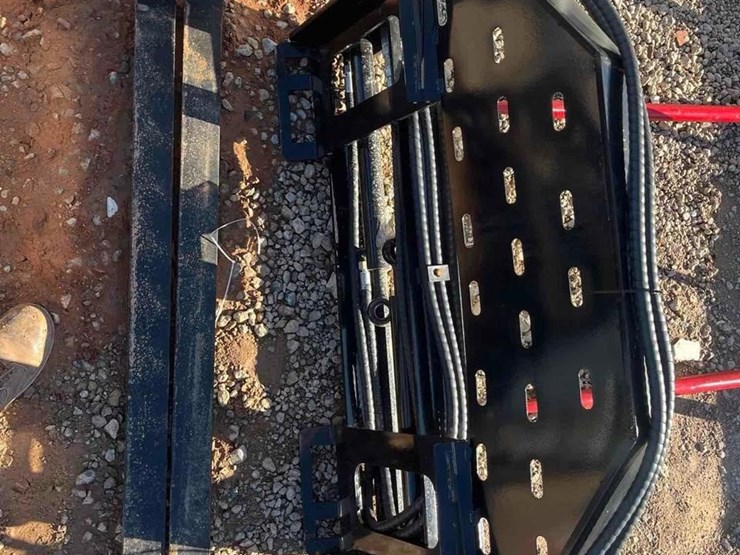 future-60in-hydraulic-side-shift-fork-image-1