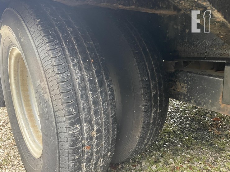 2015-delta-30-ft-x-101-in-image-13