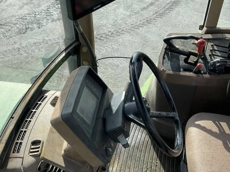 john-deere-7800-image-22