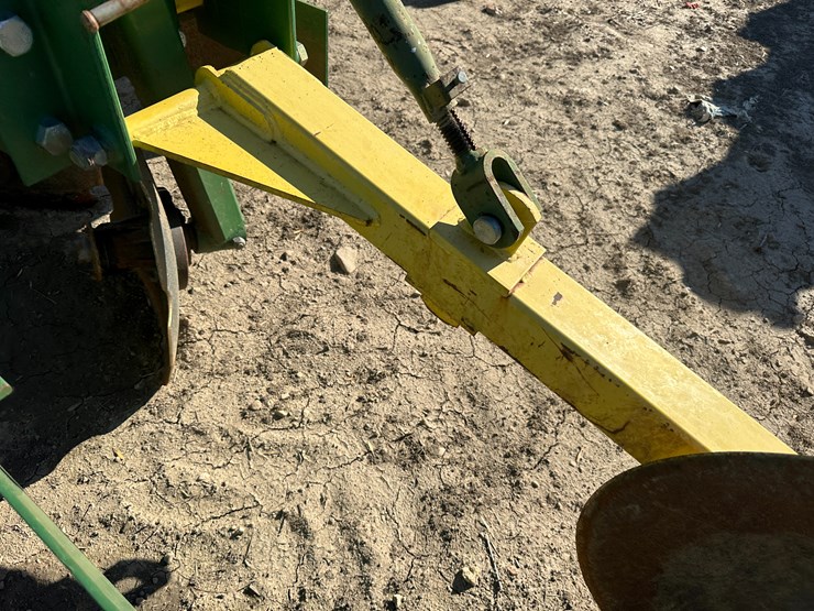 #33730-•-roll-a-cone-16-row-30"-hipper-image-52