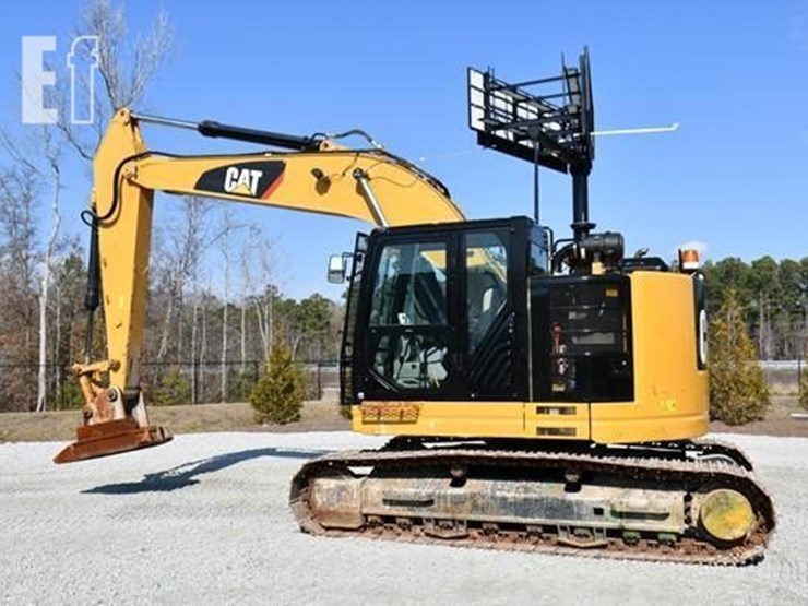 2020-caterpillar-325flcr-image-50