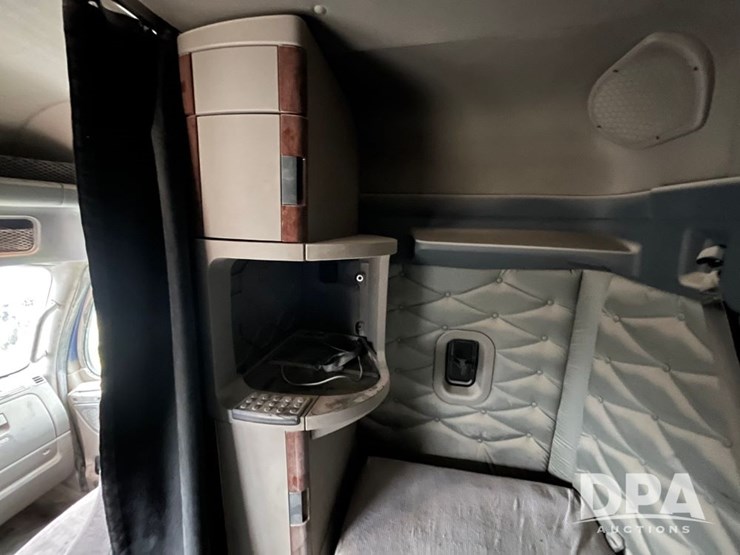 2013-freightliner-truck-(jn3436,-unit-4076)-image-62