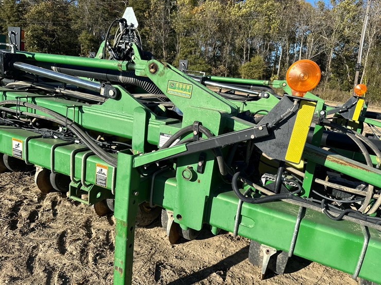 john-deere-1720-image-57